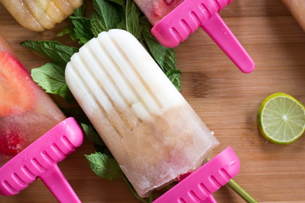 Iced Tea Frozen Yogurt Strawberry Popsicle